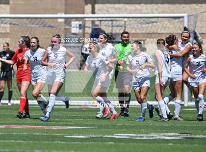 Thumbnail 3 in Boerne-Champion vs Grapevine (UIL 5A Girls Soccer State Semifinal) photogallery.