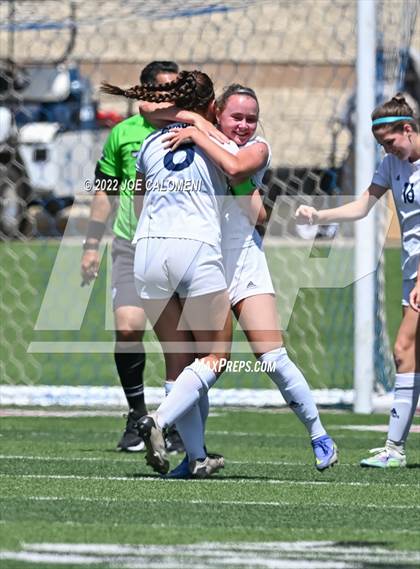 Thumbnail 1 in Boerne-Champion vs Grapevine (UIL 5A Girls Soccer State Semifinal) photogallery.