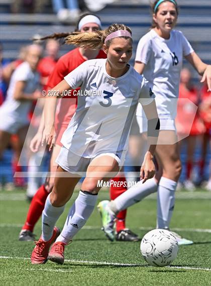 Thumbnail 1 in Boerne-Champion vs Grapevine (UIL 5A Girls Soccer State Semifinal) photogallery.