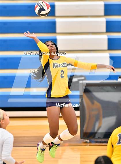 Thumbnail 2 in College Station vs. Cypress Ranch (2023 KISD/CFISD Varsity Tournament) photogallery.