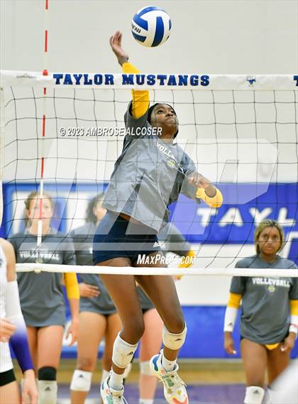 Thumbnail 3 in College Station vs. Cypress Ranch (2023 KISD/CFISD Varsity Tournament) photogallery.