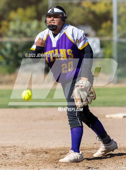 Thumbnail 2 in Kennedy @ Moreau Catholic photogallery.
