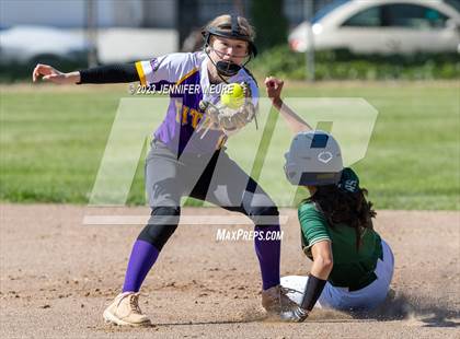 Thumbnail 2 in Kennedy @ Moreau Catholic photogallery.