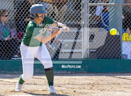 Thumbnail 3 in Kennedy @ Moreau Catholic photogallery.