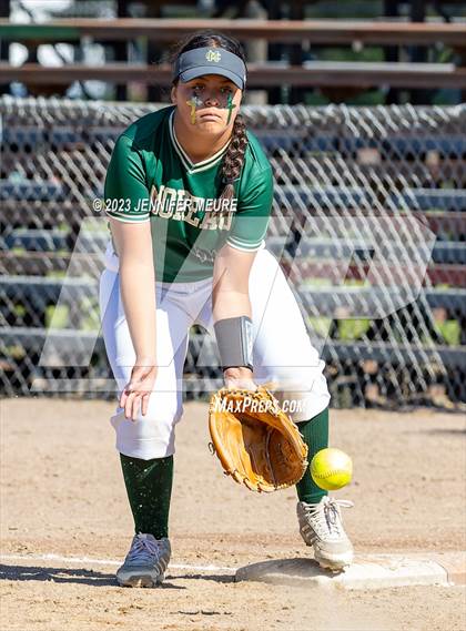Thumbnail 2 in Kennedy @ Moreau Catholic photogallery.