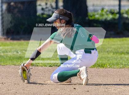 Thumbnail 3 in Kennedy @ Moreau Catholic photogallery.
