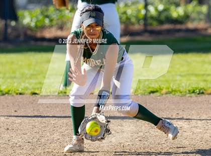 Thumbnail 1 in Kennedy @ Moreau Catholic photogallery.