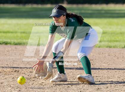 Thumbnail 3 in Kennedy @ Moreau Catholic photogallery.
