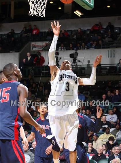 Thumbnail 1 in Findlay Prep vs. Hotchkiss (PrimeTime Shootout) photogallery.