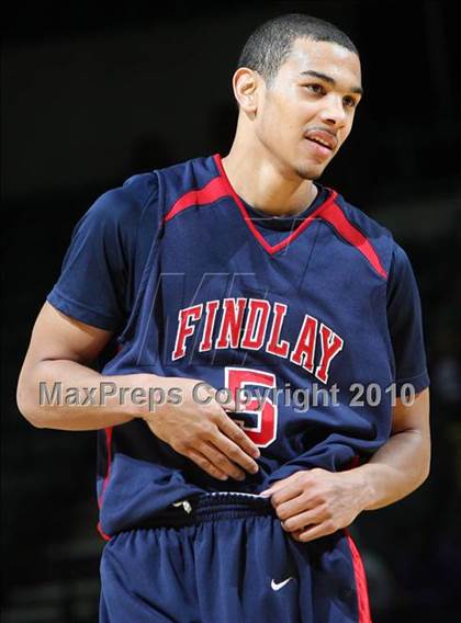 Thumbnail 3 in Findlay Prep vs. Hotchkiss (PrimeTime Shootout) photogallery.
