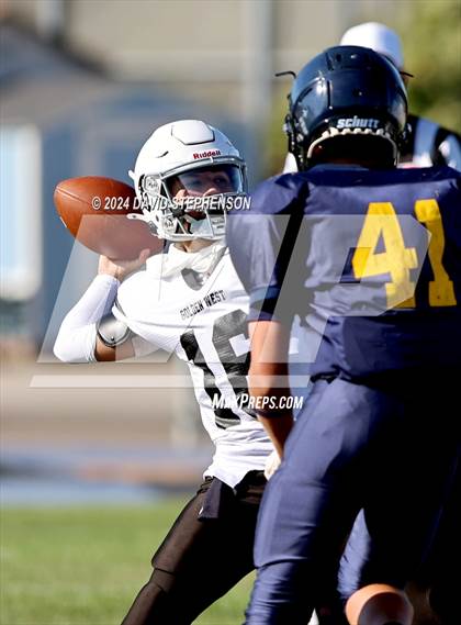 Thumbnail 2 in Golden West @ Arroyo Grande photogallery.