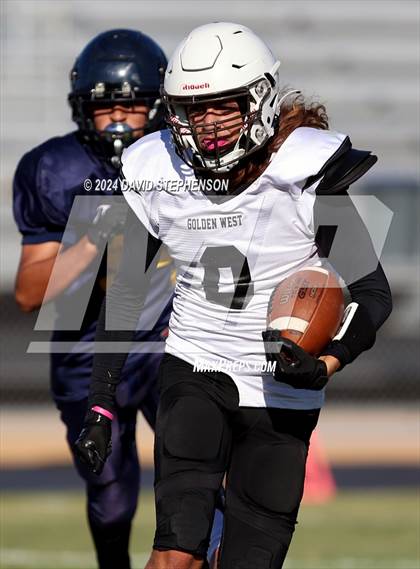 Thumbnail 2 in Golden West @ Arroyo Grande photogallery.