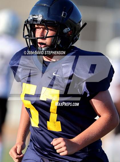 Thumbnail 3 in Golden West @ Arroyo Grande photogallery.