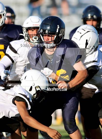 Thumbnail 2 in Golden West @ Arroyo Grande photogallery.