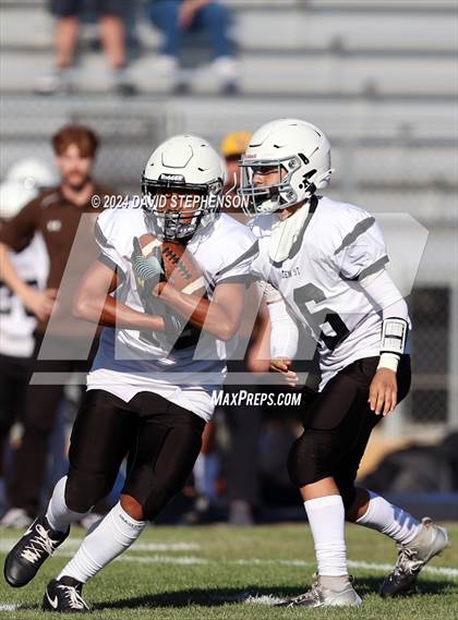 Thumbnail 3 in Golden West @ Arroyo Grande photogallery.