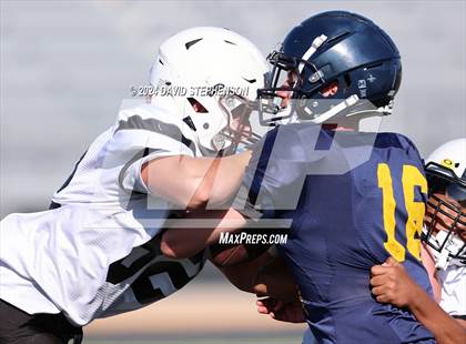 Thumbnail 2 in Golden West @ Arroyo Grande photogallery.