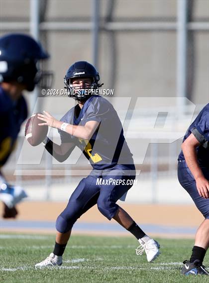 Thumbnail 3 in Golden West @ Arroyo Grande photogallery.
