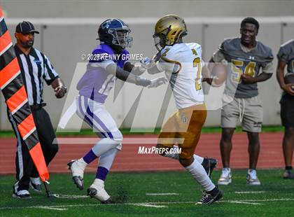 Thumbnail 3 in Douglass @ Miller Grove photogallery.