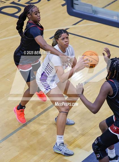 Thumbnail 3 in Cannon vs. Montverde Academy (4 Tha Culture - MLK Edition) photogallery.