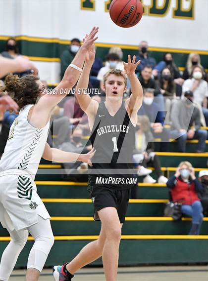 Thumbnail 2 in Granite Bay vs. Rio Americano (Jack Scott Tournament) photogallery.
