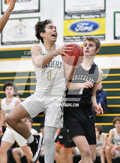 Thumbnail 3 in Granite Bay vs. Rio Americano (Jack Scott Tournament) photogallery.