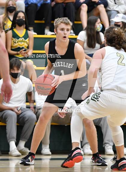 Thumbnail 3 in Granite Bay vs. Rio Americano (Jack Scott Tournament) photogallery.