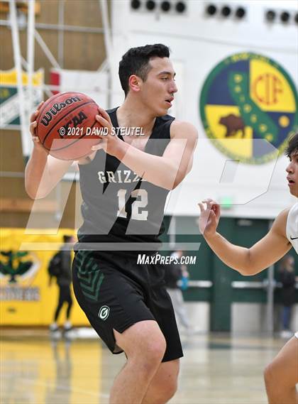 Thumbnail 3 in Granite Bay vs. Rio Americano (Jack Scott Tournament) photogallery.