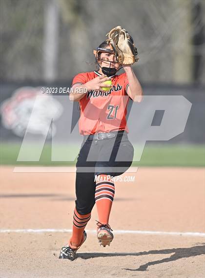 Thumbnail 3 in Lincoln-Way West @ Lincoln-Way Central photogallery.