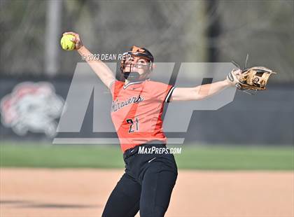 Thumbnail 1 in Lincoln-Way West @ Lincoln-Way Central photogallery.