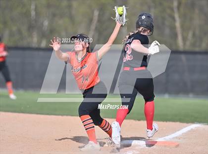 Thumbnail 3 in Lincoln-Way West @ Lincoln-Way Central photogallery.