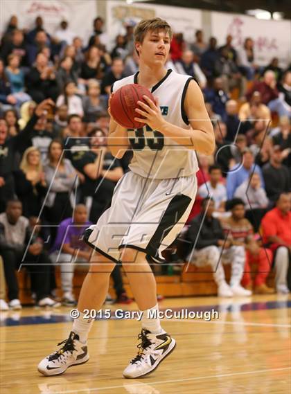Thumbnail 2 in Providence vs. Arlington Country Day photogallery.