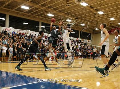 Thumbnail 3 in Providence vs. Arlington Country Day photogallery.