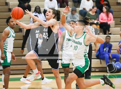 Thumbnail 3 in North Forney @ Poteet photogallery.