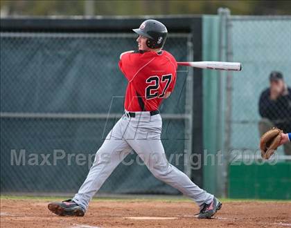 Thumbnail 3 in Glendora vs. Alta Loma photogallery.