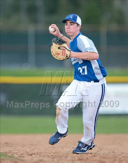Thumbnail 3 in Glendora vs. Alta Loma photogallery.