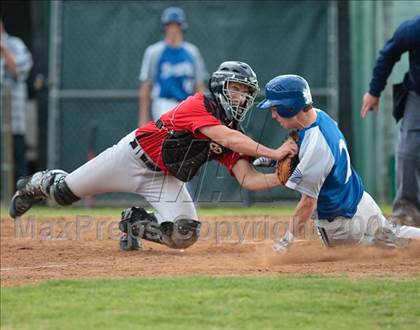 Thumbnail 3 in Glendora vs. Alta Loma photogallery.