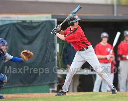 Thumbnail 3 in Glendora vs. Alta Loma photogallery.