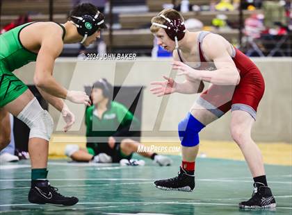 Thumbnail 2 in Churchill County vs. Elko (Northern 3A Duals) photogallery.