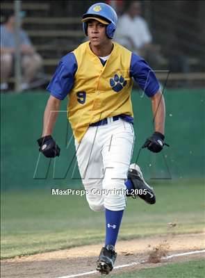 Thumbnail 3 in Benicia vs Woodland (D2 Sec. Final) photogallery.