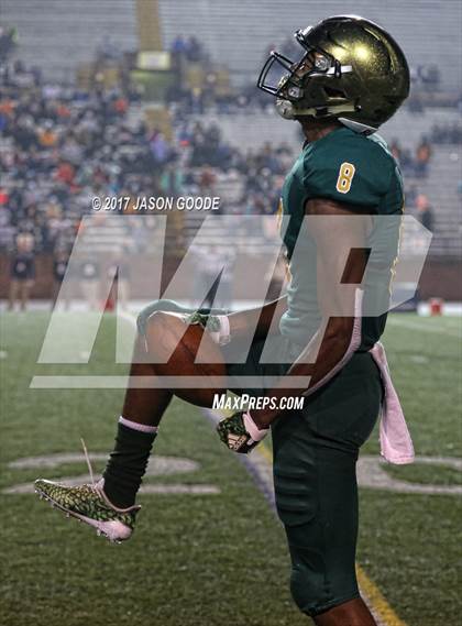 Thumbnail 1 in Beech vs. Knoxville Catholic (TSSAA Division I Class 5A Final)  photogallery.
