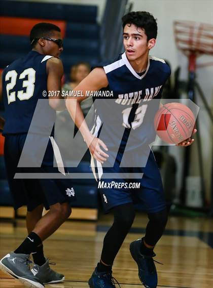 Thumbnail 2 in Notre Dame (SO) vs Chaminade photogallery.