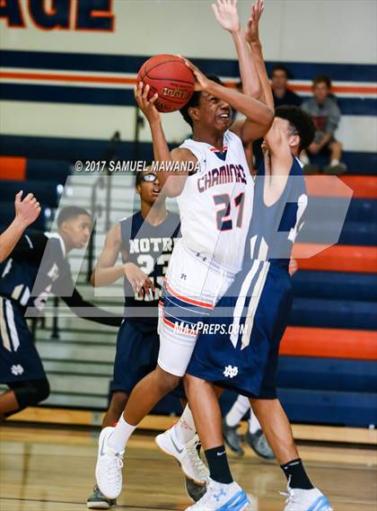 Thumbnail 1 in Notre Dame (SO) vs Chaminade photogallery.