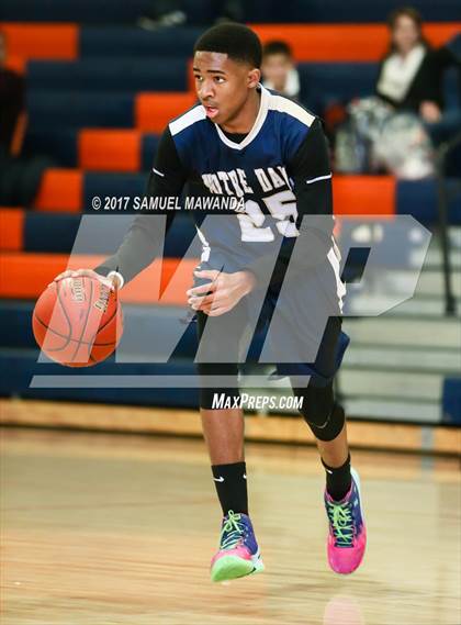 Thumbnail 3 in Notre Dame (SO) vs Chaminade photogallery.