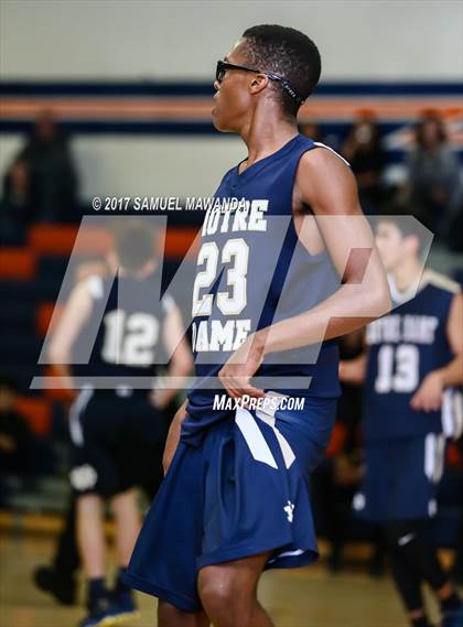 Thumbnail 2 in Notre Dame (SO) vs Chaminade photogallery.