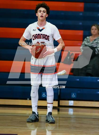 Thumbnail 2 in Notre Dame (SO) vs Chaminade photogallery.
