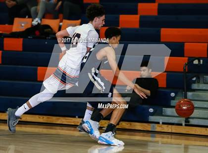 Thumbnail 1 in Notre Dame (SO) vs Chaminade photogallery.
