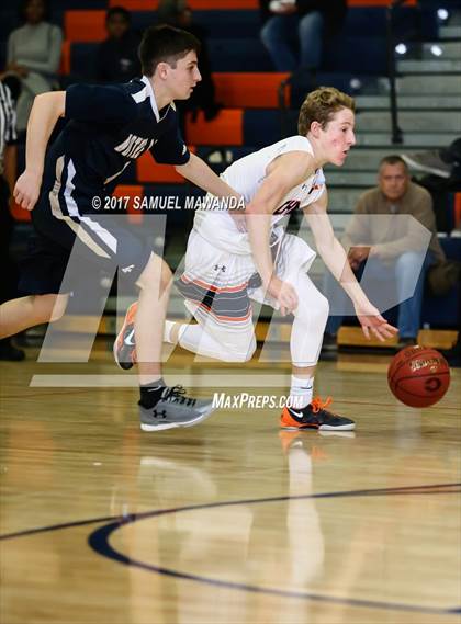 Thumbnail 3 in Notre Dame (SO) vs Chaminade photogallery.