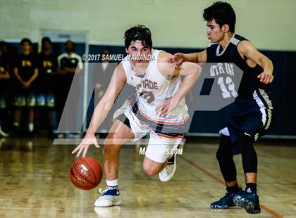 Thumbnail 2 in Notre Dame (SO) vs Chaminade photogallery.