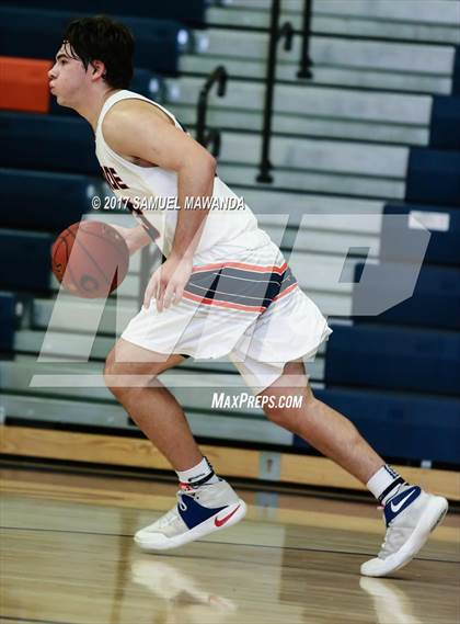 Thumbnail 1 in Notre Dame (SO) vs Chaminade photogallery.