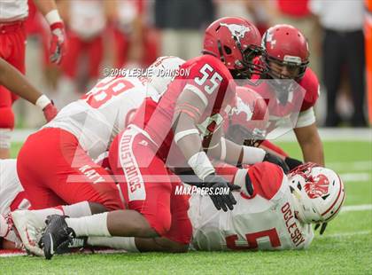 Thumbnail 2 in North Shore vs. Katy (UIL 6A D1 Quarterfinal playoff) photogallery.